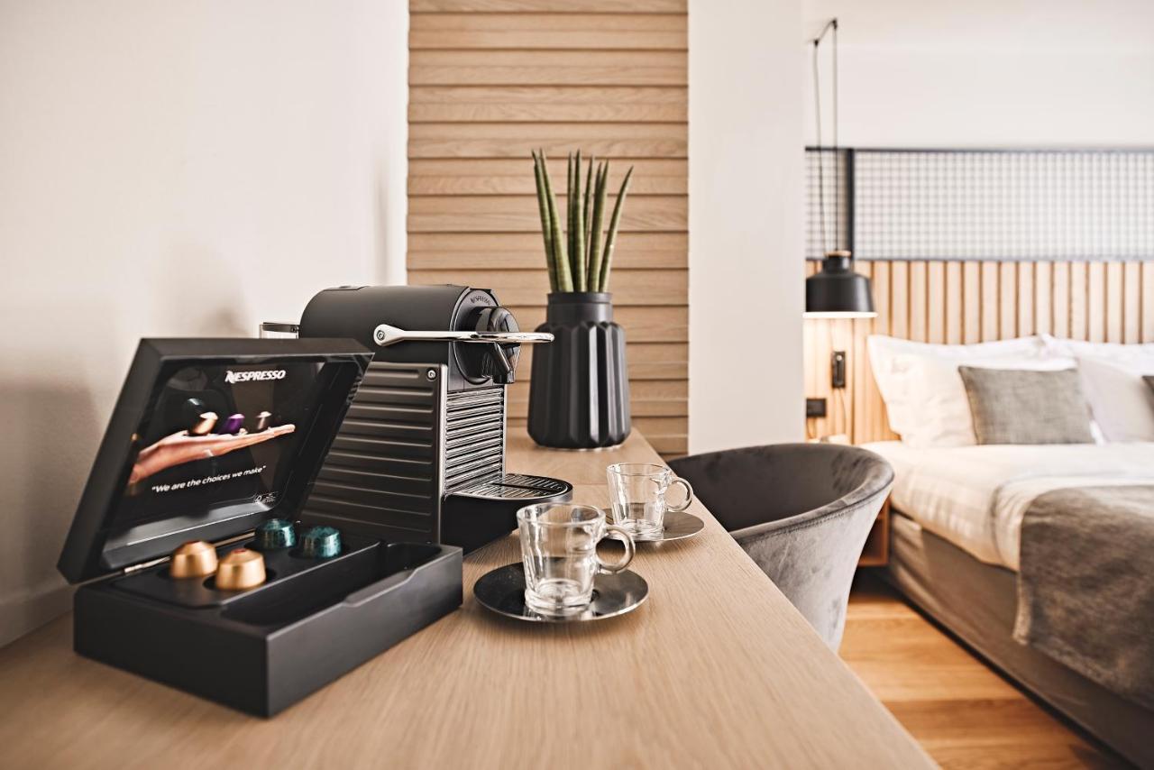 أثينا Cama Luxury Suites المظهر الخارجي الصورة